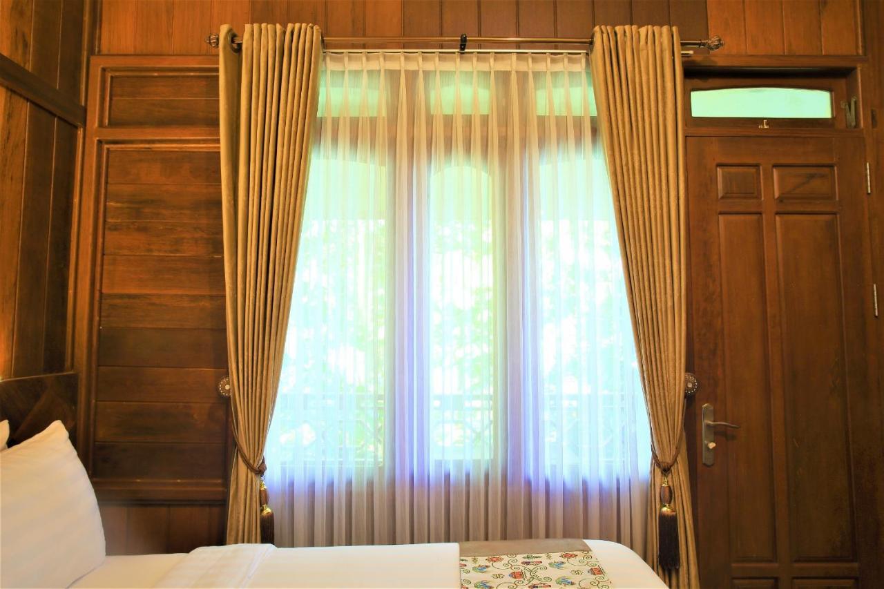 Kasuari Exotic Resort Magelang Exterior photo